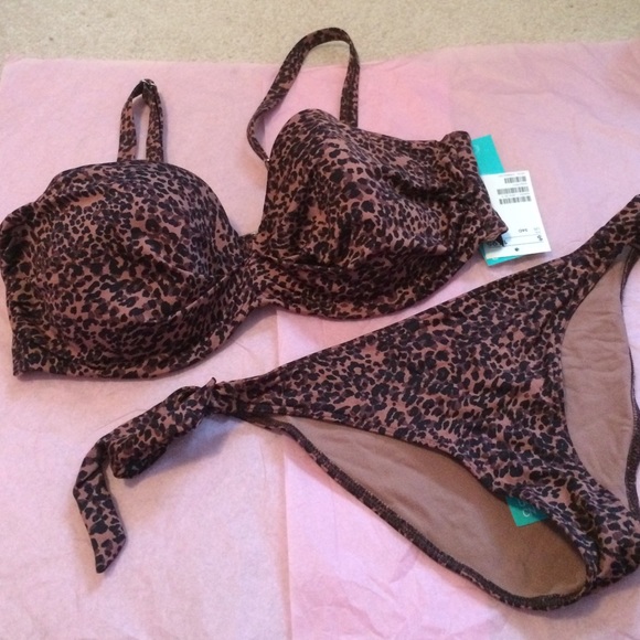 Leopard bathing suit