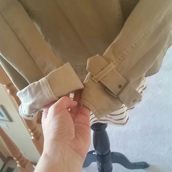 SOLD-Michael Kors Swing Style Coat - Picture 4 of 4