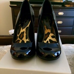 Jessica Simpson heels