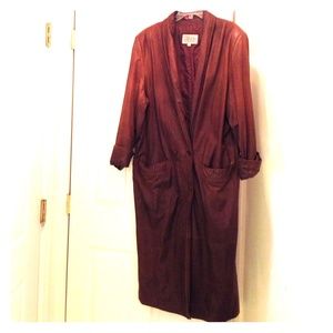 Vintage brown leather long coat.