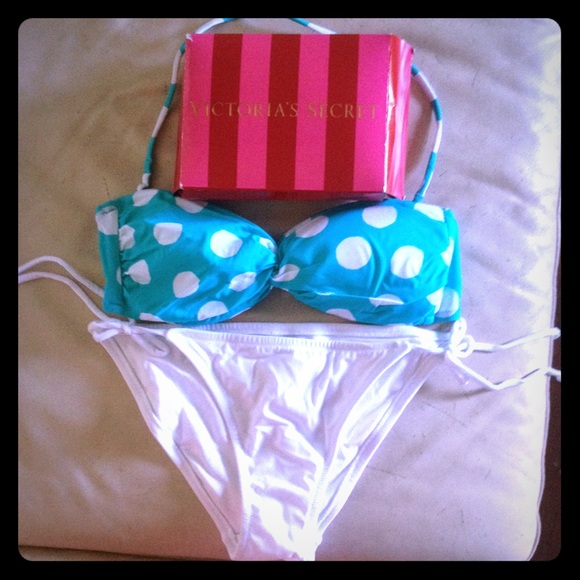 Victoria's Secret bikini