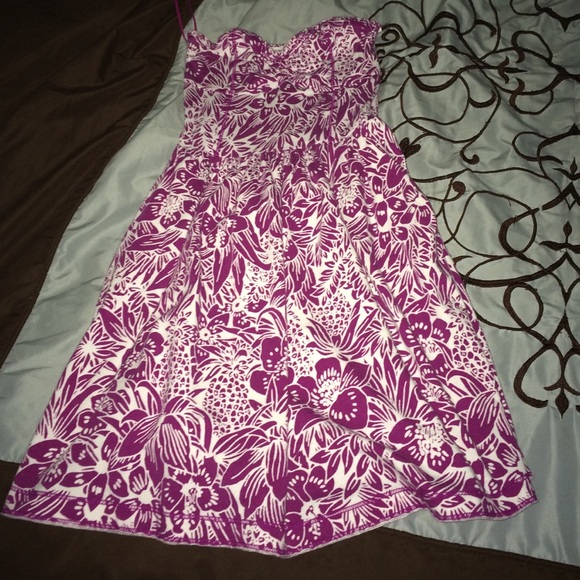 Beautiful Aeropostale sun dress