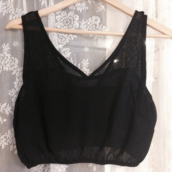 Bm black bralette/crop