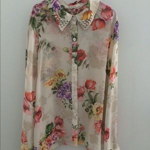 Forever 21 floral button up blouse
