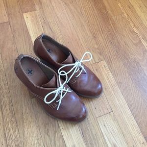 Chestnut doc marten wedges 5.5