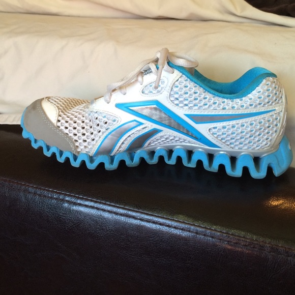 Reebok Zig Nano, Size 6