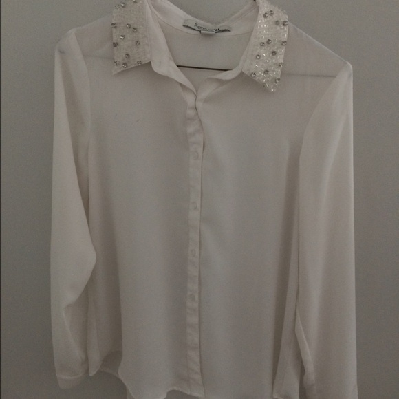 Forever 21 blinged out collar button up blouse
