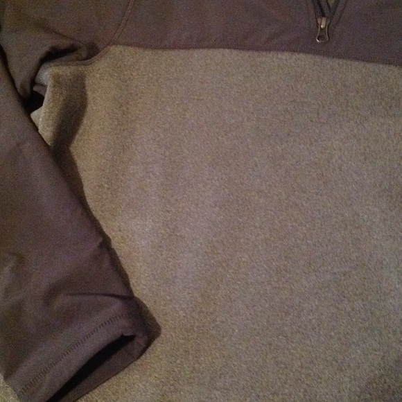 Men's pull over - Picture 3 of 3