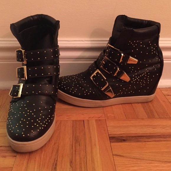 Steven by Steve Madden!