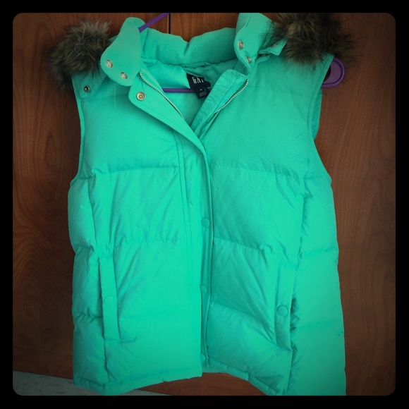 Gap bubble vest