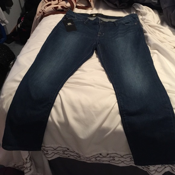 ...Rock & Republic Jeans!!!...