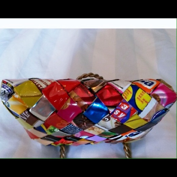 Nahui Ollin CANDY WRAPPER PURSE - Picture 4 of 4