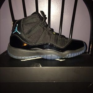 Air Jordan 11 "Gamma Blue"