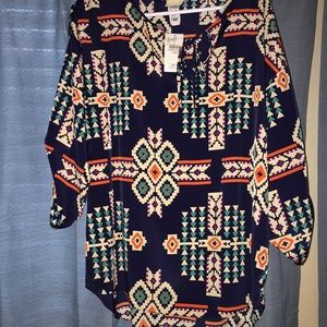 Tribal shirt from buckle NWT