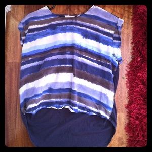 Blue stripe top with front pocket