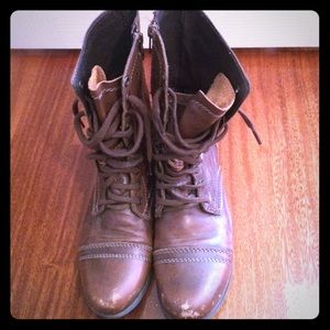 Steve Madden combat boots