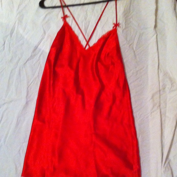 NWT vs kimono robe & nighty