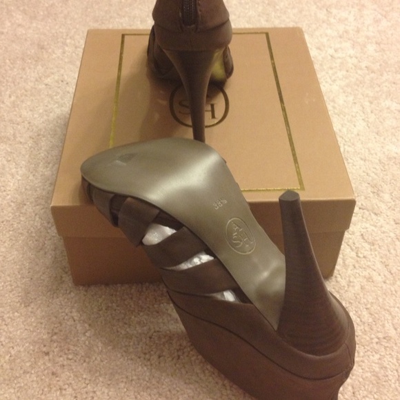 ASH Kim booties in Caffe brown Size 8.5 NEW! - Picture 2 of 4