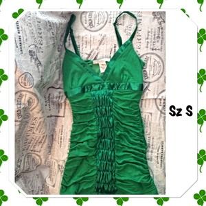 cute green tank sz S 🚫sold🚫