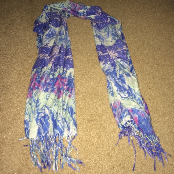 Beautiful scarf