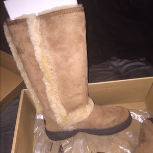 Uggs tall sunburst