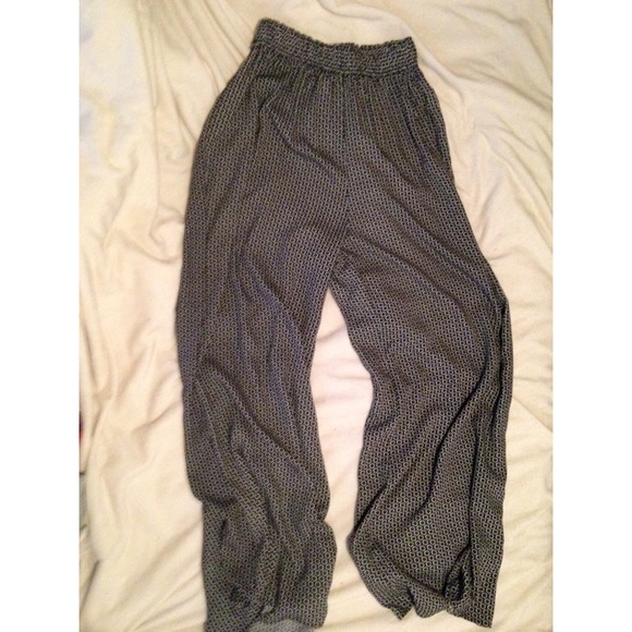 Brandy Melville aarika pants