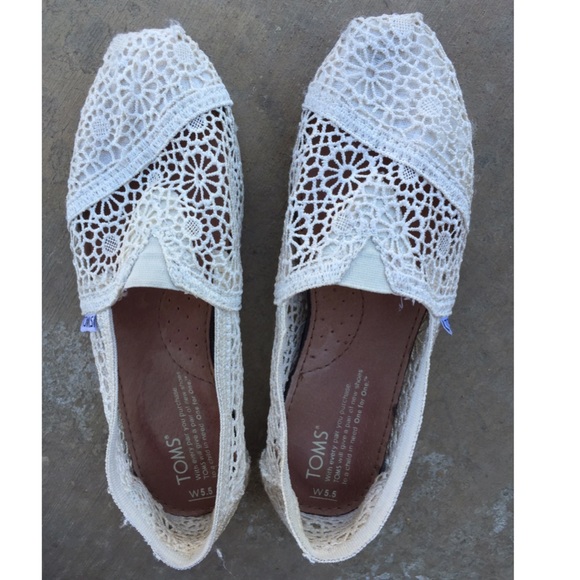 TOMS Shoes - TOMS white lacy flats size 5.5