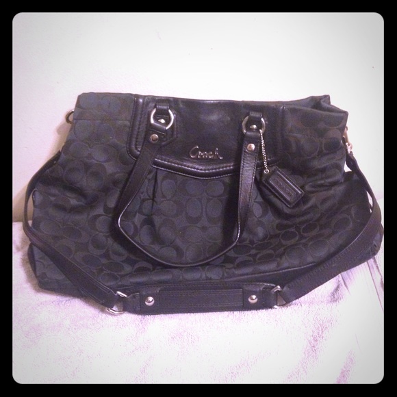 Coach Ashley signature