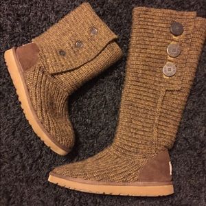 Classic Cardy Uggs - Brown
