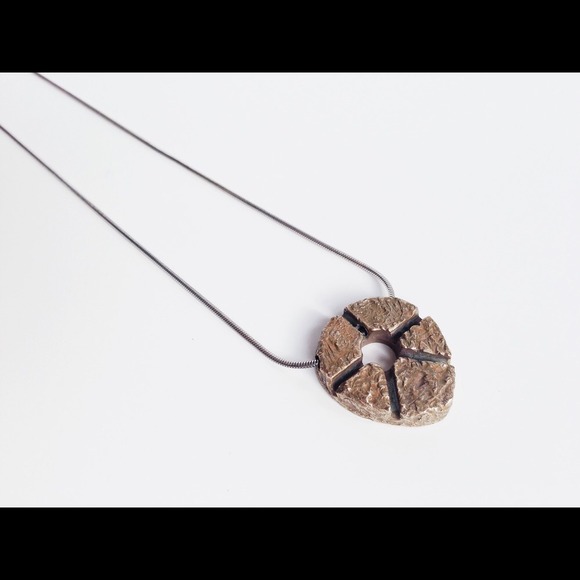 The Things We Keep TTWK Themis Necklace - Picture 4 of 4