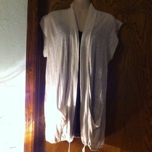 LUCKY BRAND size M, light weight sweater.