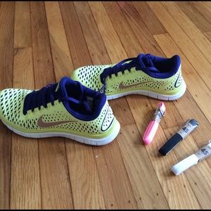 Nike Free 3.0 w/ Extra Colorful Laces!