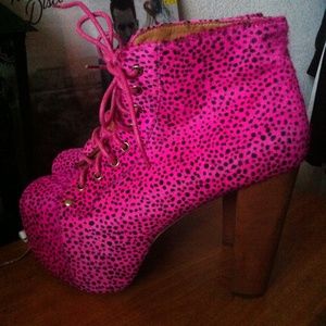 Jeffrey Cambell hot pink litas