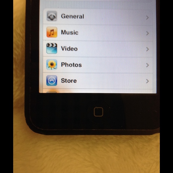 iPod touch 1st Gen 8g - Picture 4 of 4