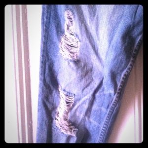 Boyfriend ripped jeans.