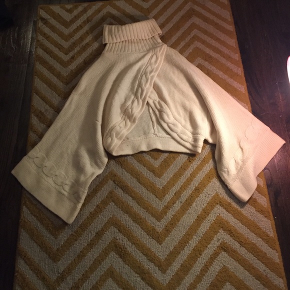 Bebe wool sweater