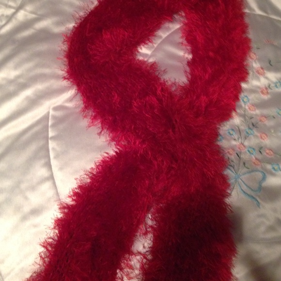 Scarf - Picture 2 of 3