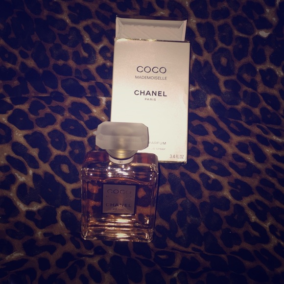 CoCo Mademoiselle perfume