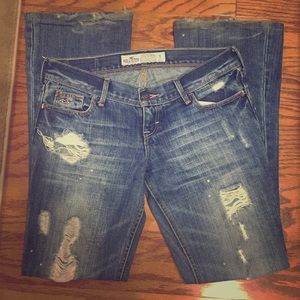 HCO distressed jeans 🎉final markdown🎉