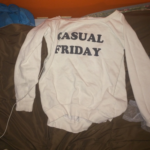 Long sleeve shirt 🎀 will trade 🎀 - Picture 1 of 2