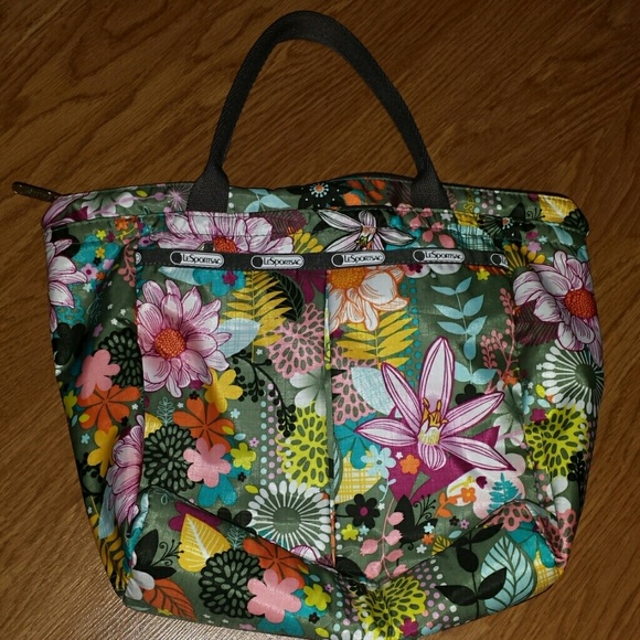 Small tote