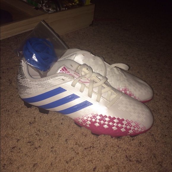 ❌SOLD❌ Adidas Predito Cleats 8