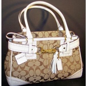 Coach Hampton Signature