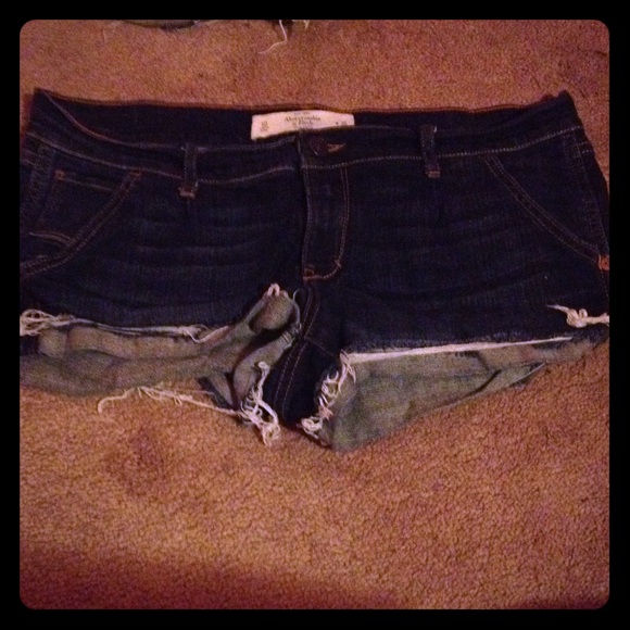 Abercrombie & Fitch dark shorts