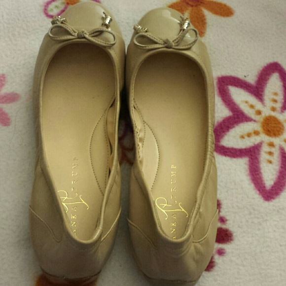 IVANKA TRUMP FLATS