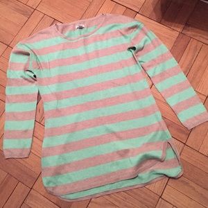 Old Navy Sweater