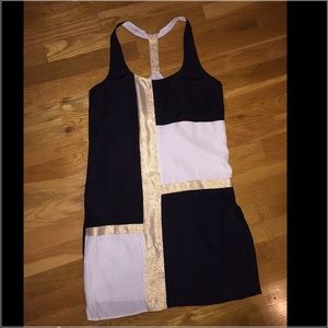 Alice and Trixie cocktail black gold xs