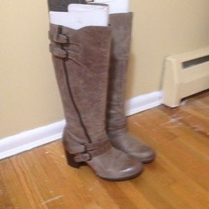 Taupe leather boots