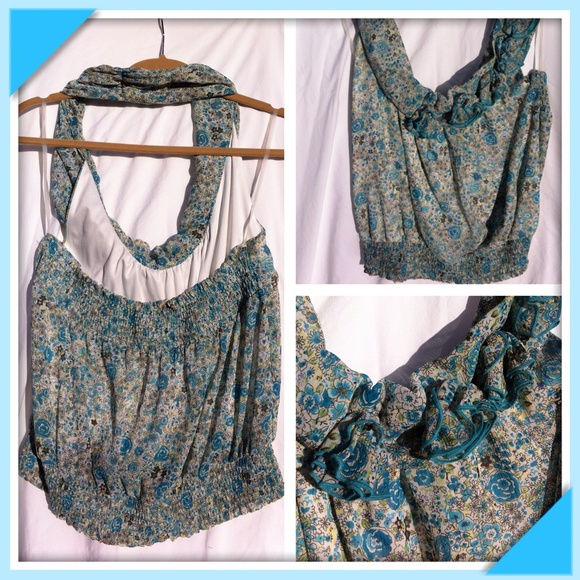 Floral Print Halter Blouse - Picture 2 of 2