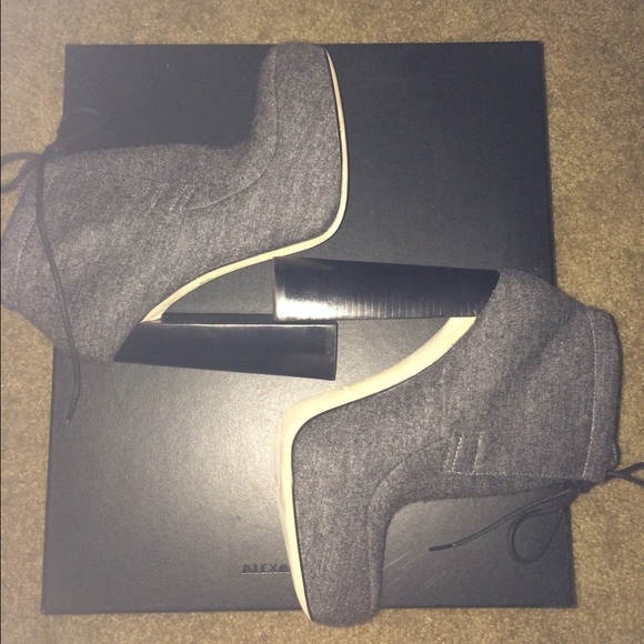 Alexander Wang gray Constance boot - Picture 4 of 4
